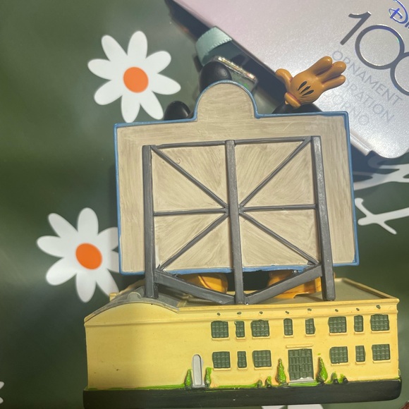 Disney Christmas Ornament 100 anniversary walt Disney studios - Picture 3 of 3